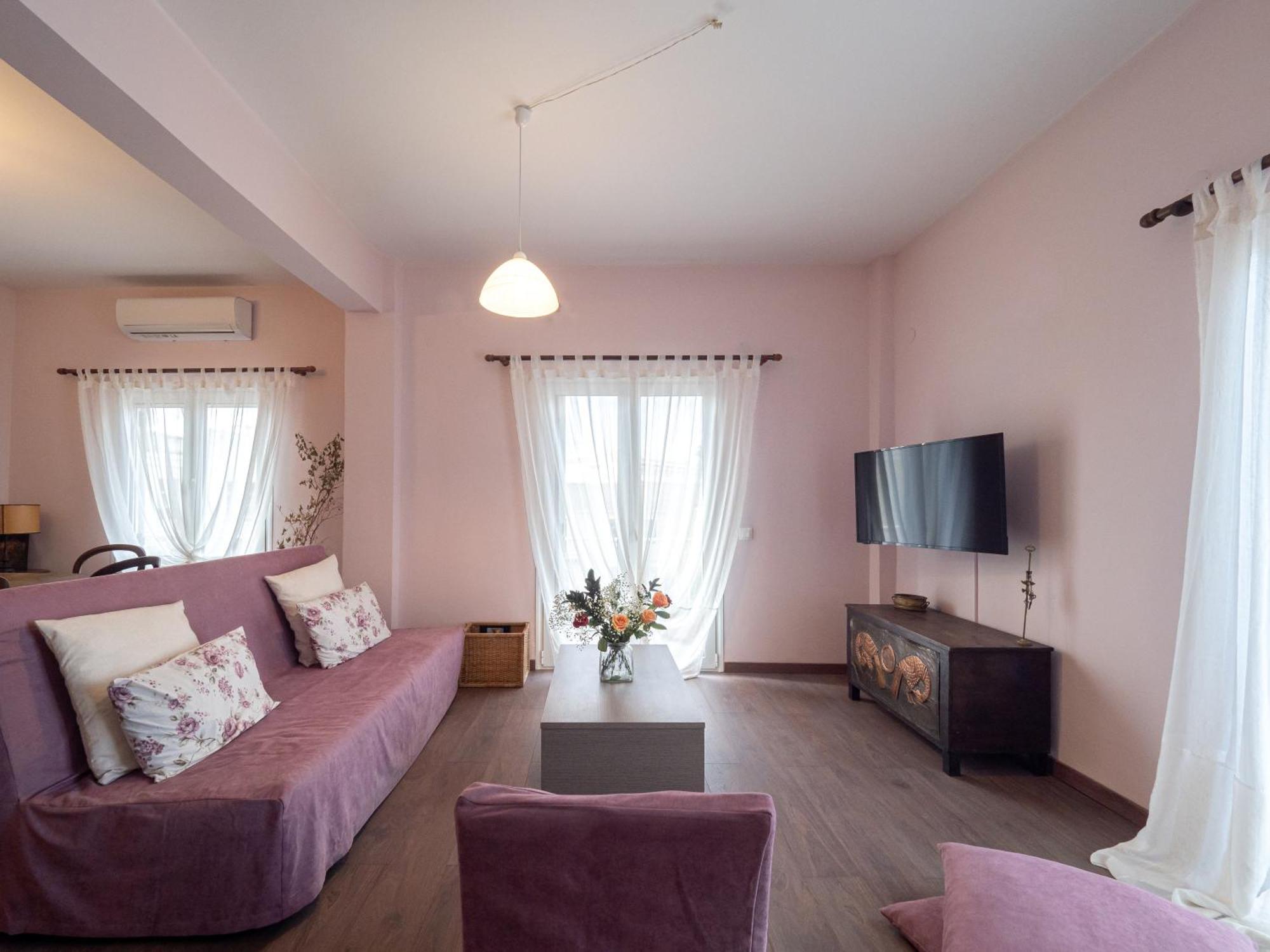 & Bright 2bd In Corfu Town Near Port