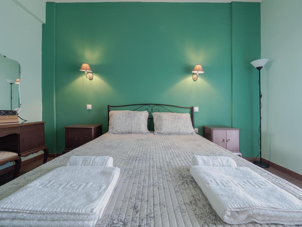 & Bright 2bd In Corfu Town Near Port Apartment